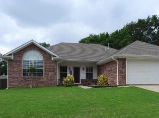 1019 N 2nd Ter, Barling, AR 72923