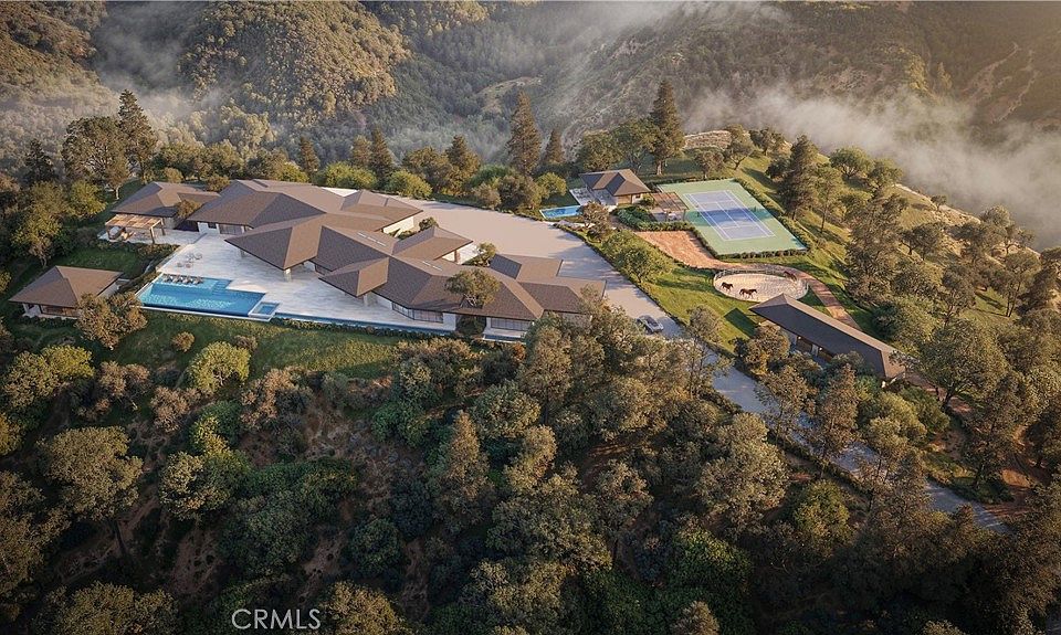 1st image of 80 Saddleback Rd