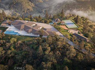 80 Saddleback Rd, Rolling Hills, CA 90274