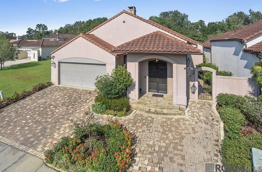 1st image of 17722 S Links Ct