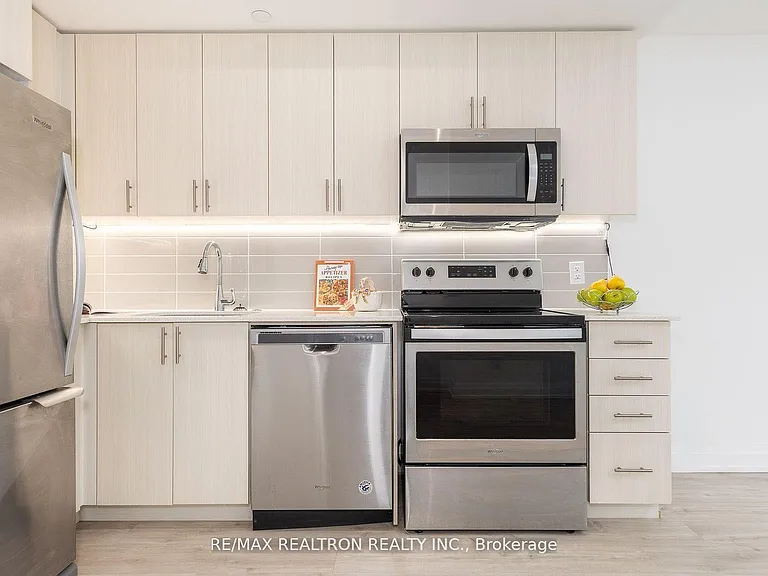 591 Sheppard Ave E #310 — Photo 15