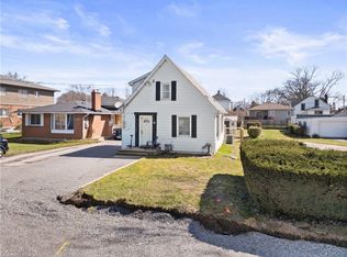 18 Patricia Ave, Welland, ON L3C1E8