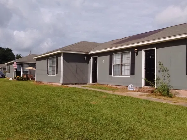 4197 Old Bemiss Rd #K1, Valdosta, GA 31605