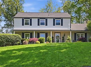 246 Trotwood West Dr, Pittsburgh, PA 15241
