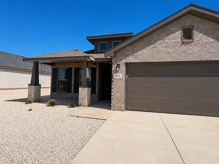 2617 Ivy Ct — Photo 3