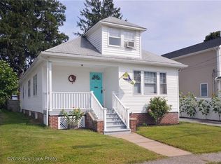 37 Wellesley Ave, North Providence, RI 02911