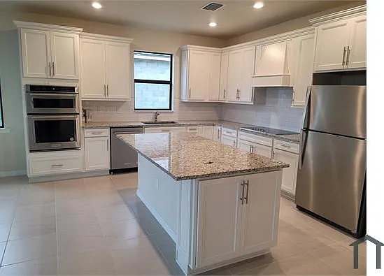 2530 Buckthorn Loop