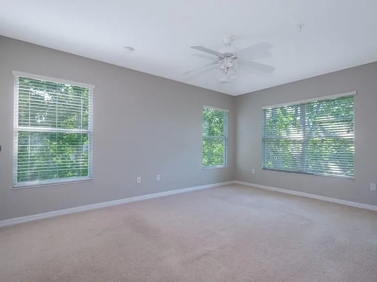 1925 Sunset Palm Dr — Photo 7
