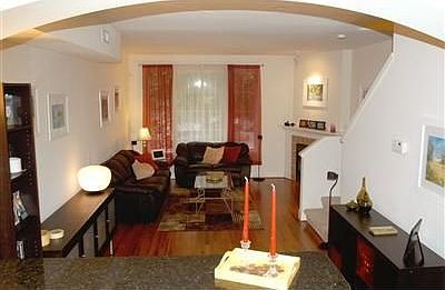 3rd image of 18223 NE 95th Way Unit 105