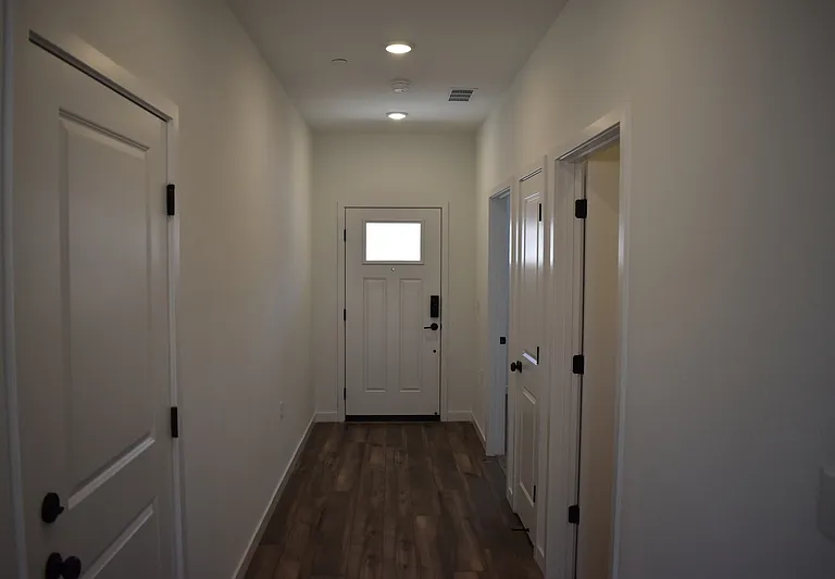 4123 Scarlet Ct — Photo 5