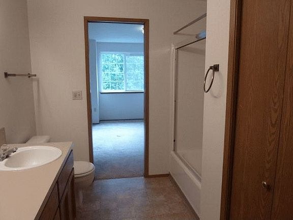 5th image of 20014 55th Avenue Ct E