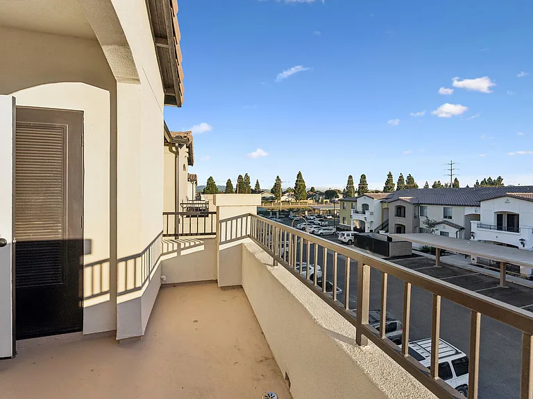 Centennial Gardens Apartments — Photo 53