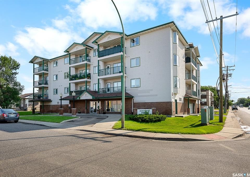 1st image of UNIT 207-205 MCINTYRE STREET