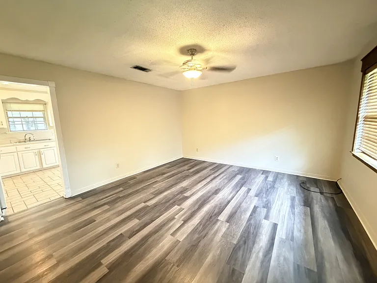 4432 Pine Villa Cir — Photo 2