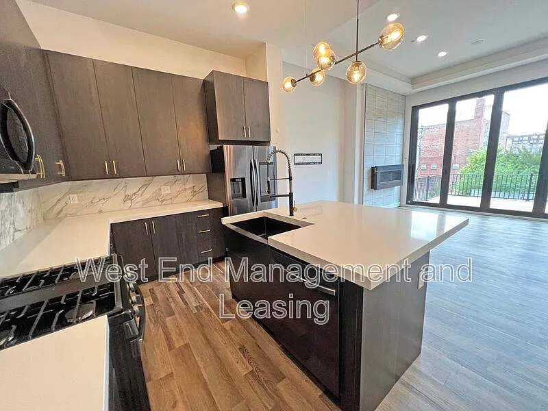 West Pines Townhomes — Photo 3