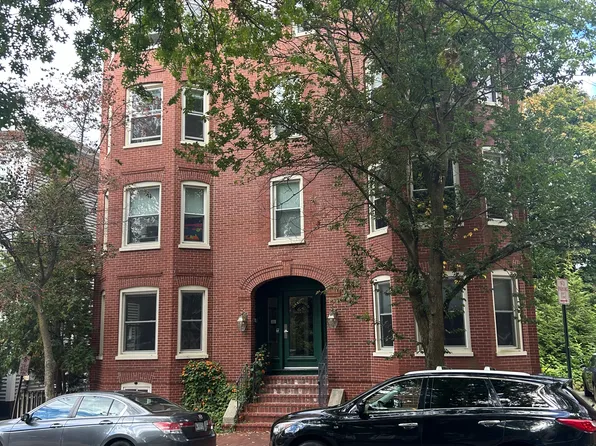 65 Sherman St APT 1, Portland, ME 04101