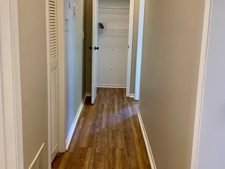 333 S Jefferson St #2E — Photo 11