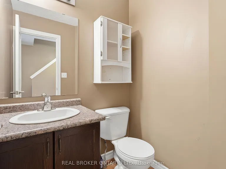 1047 Marquette Dr — Photo 21