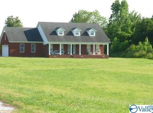 364 County Road 364, Trinity, AL 35673