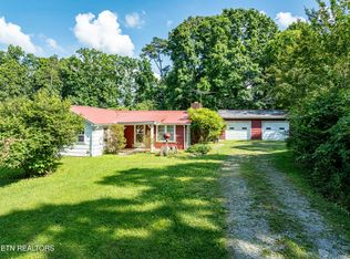1722 Calderwood Hwy, Maryville, TN 37803