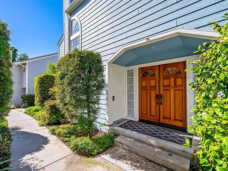 620 Holbrook Ct — Photo 13