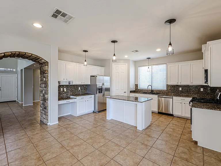 4569 N Golf Dr — Photo 3