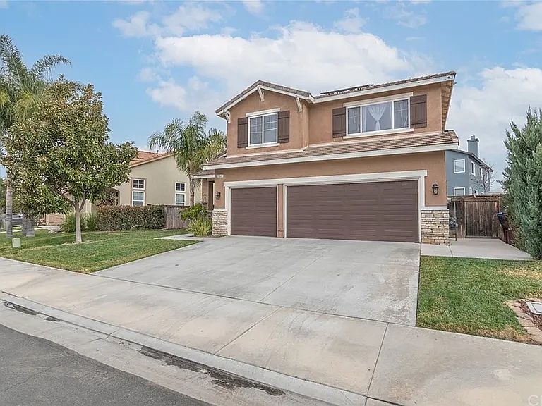 1st image of 29848 Peacock Mountain Dr