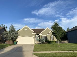 809 S Cedar St, Gardner, KS 66030
