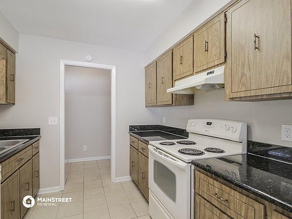 4th image of 382 Bainbridge Ave