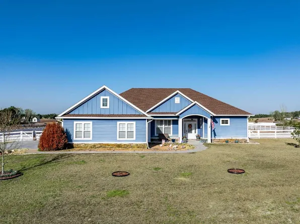 553 NW High Point Dr, Lake City, FL 32055