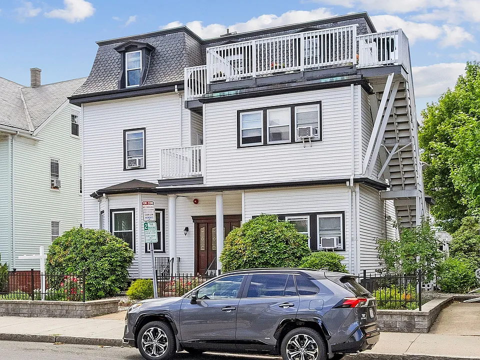 170 Highland Ave #2