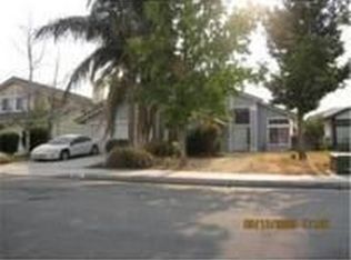16827 Hollyhock Dr, Moreno Valley, CA 92551