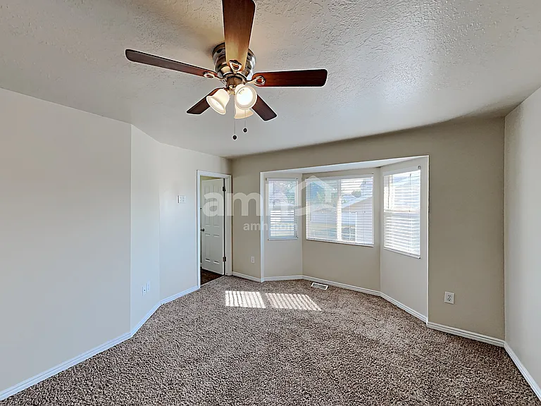 2056 N 850 W — Photo 12