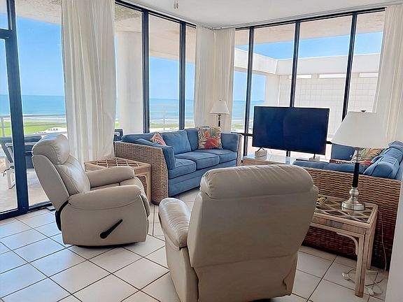 4th image of 1000 Padre Blvd #721