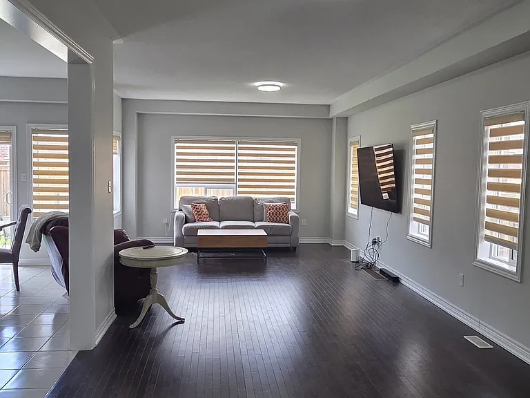 44 Bruce Cameron Dr — Photo 6