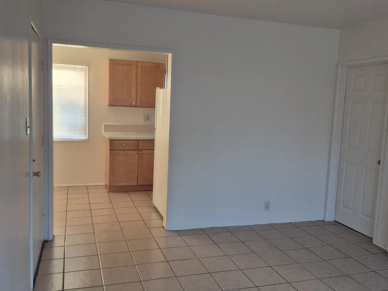 7017 Malabar St #E — Photo 9