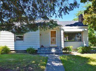 2722 W Queen Ave, Spokane, WA 99205