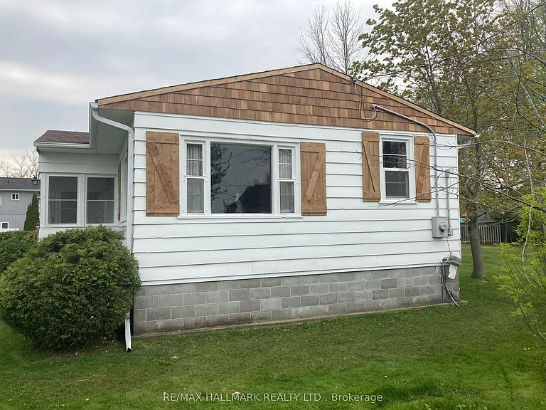 824 Paradise Dr — Photo 3