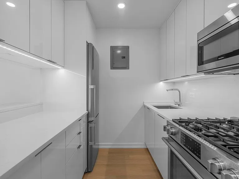 124 W 60th St #24F — Photo 8