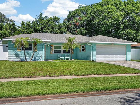 3rd image of 68 RAINTREE DRIVE