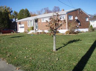 1690 Grace Ave, Lebanon, PA 17046