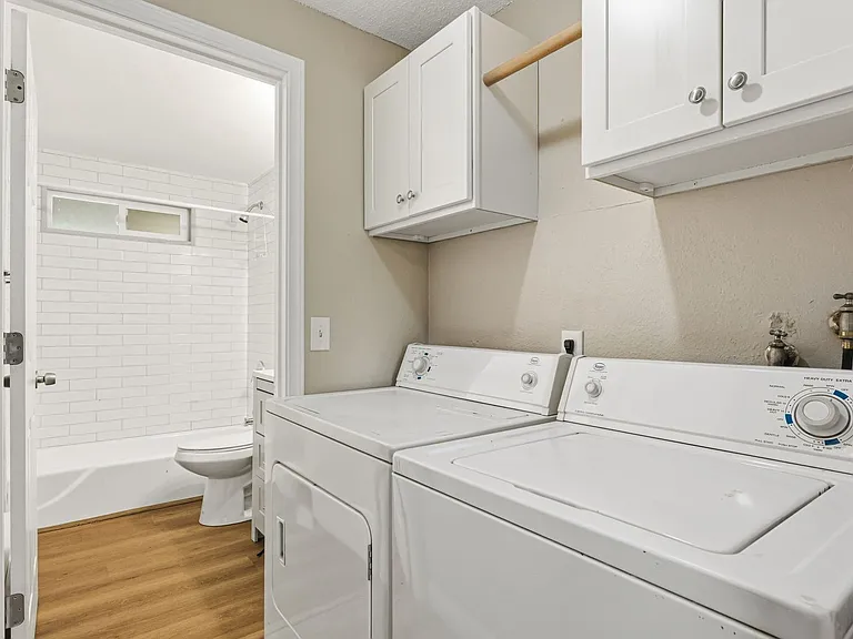 11212 Sheridan Ave S #A — Photo 11