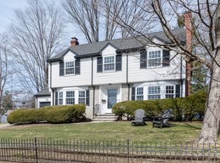 127 Bellevue St, Newton, MA 02458