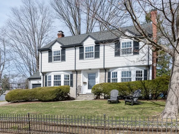 127 Bellevue St, Newton, MA 02458