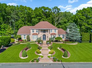 24 Alexis Drive, Farmingdale, NJ 07727