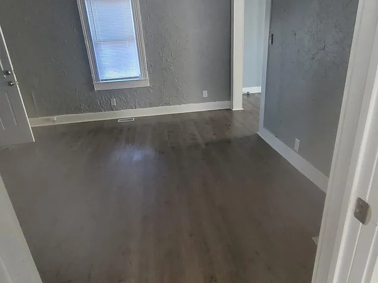 314 Madison Ave — Photo 3