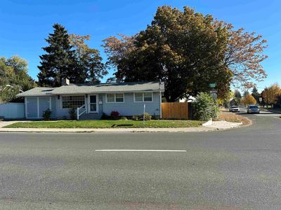 5704 N Maple St, Spokane, WA, 99205