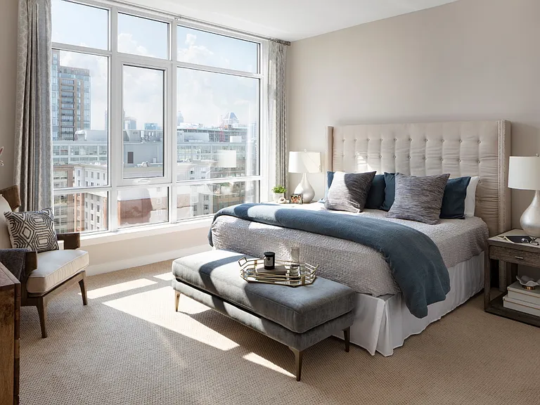 Liberty Harbor East — Photo 7