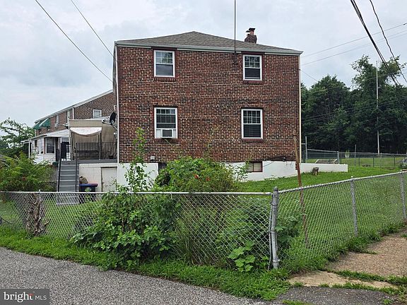 4th image of 1144 Concord Ave
