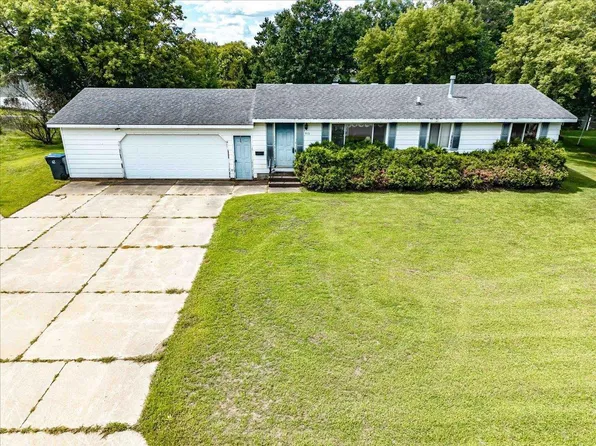 310 CEDAR STREET, Nekoosa, WI 54457